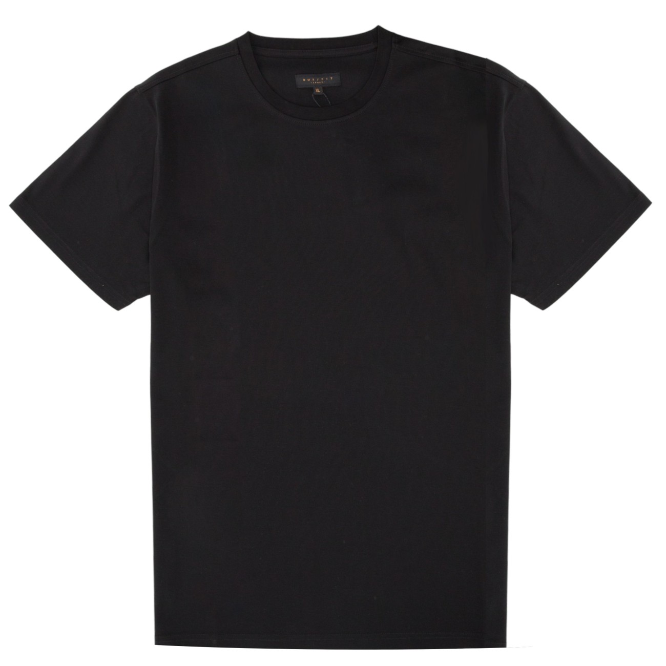 Outfit tshirt uomo basica nera