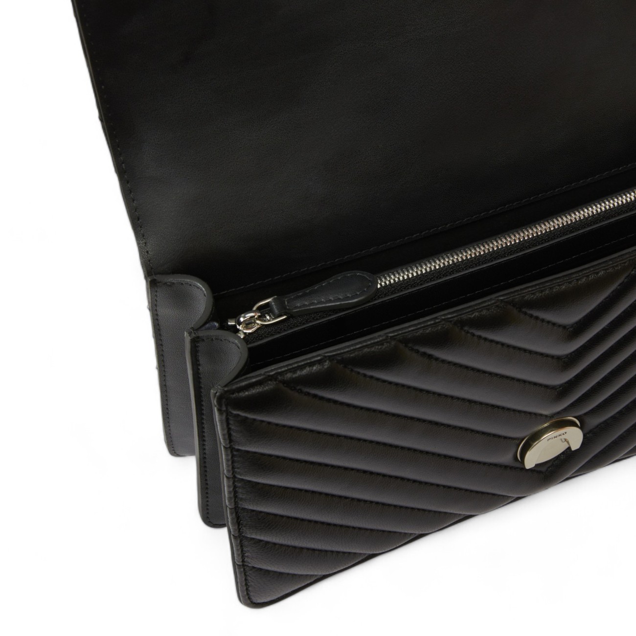 Pinko love one classic bag...