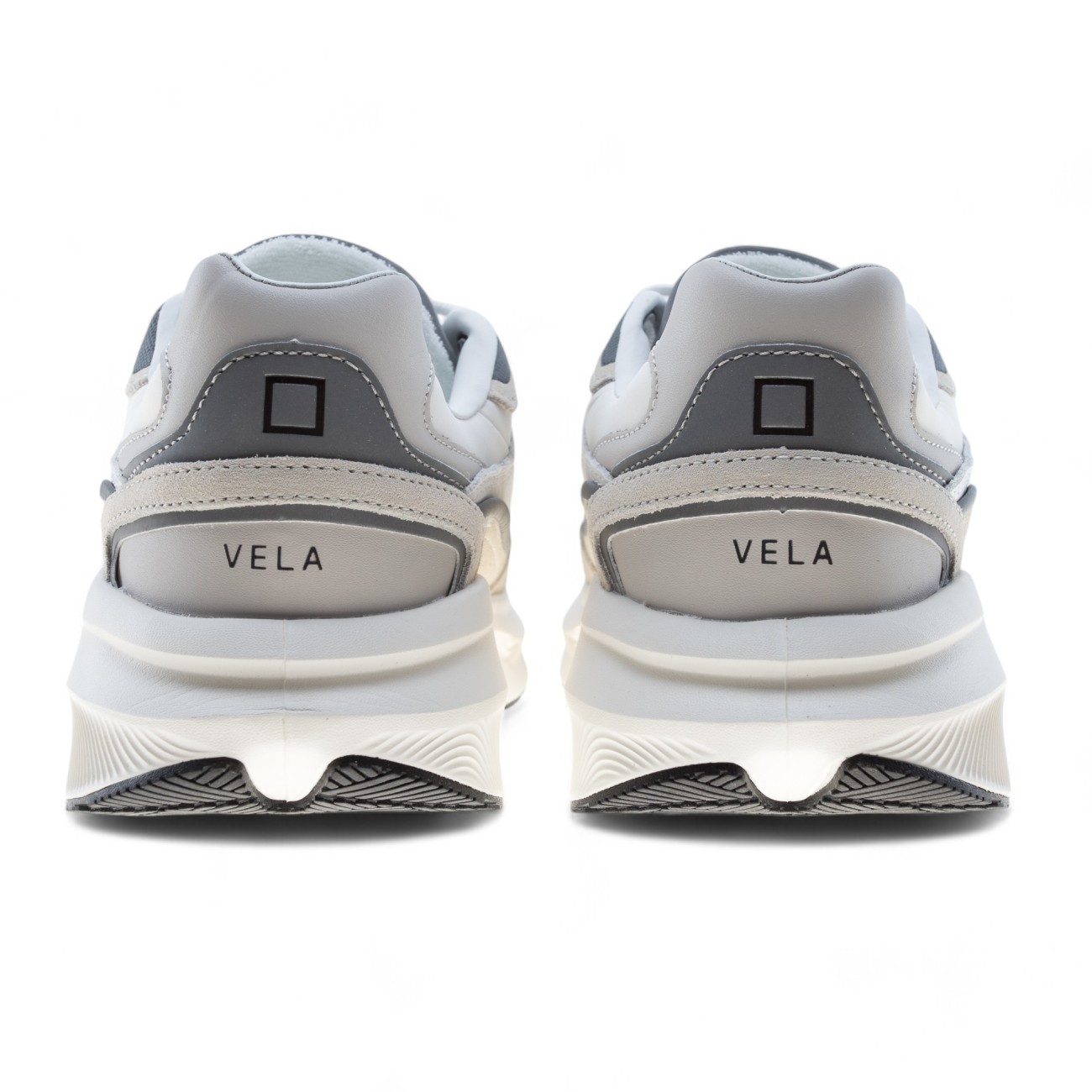 Date sneakers running Vela...