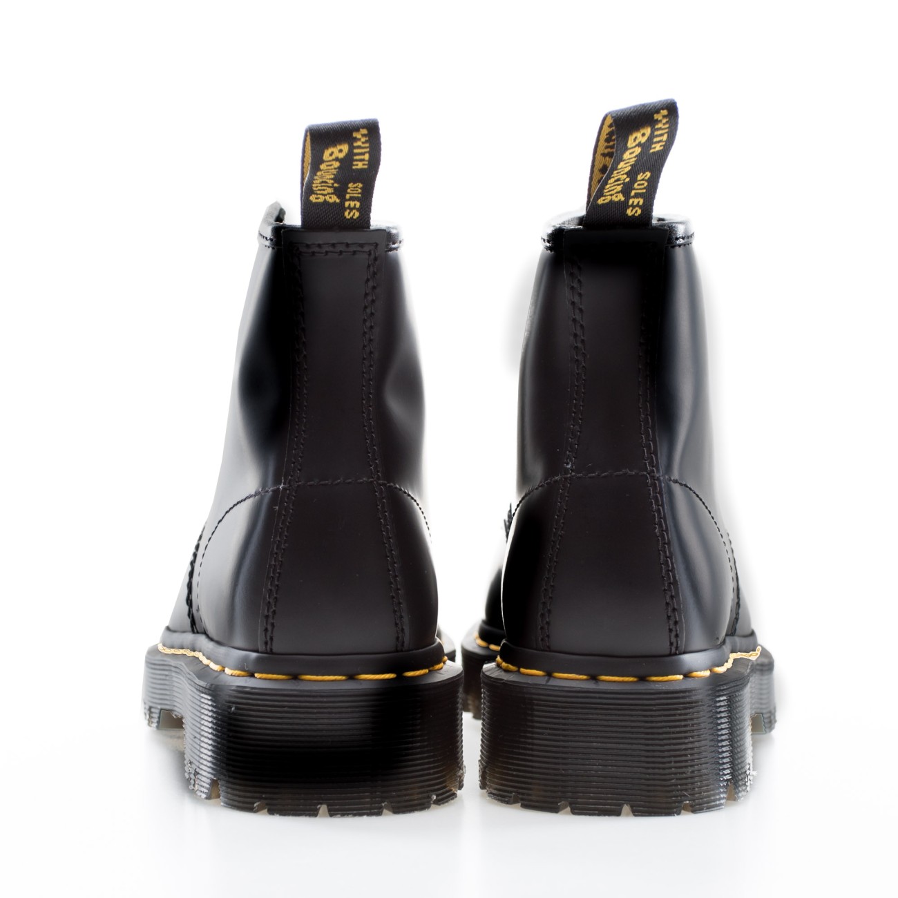 Dr Martens 6 holes